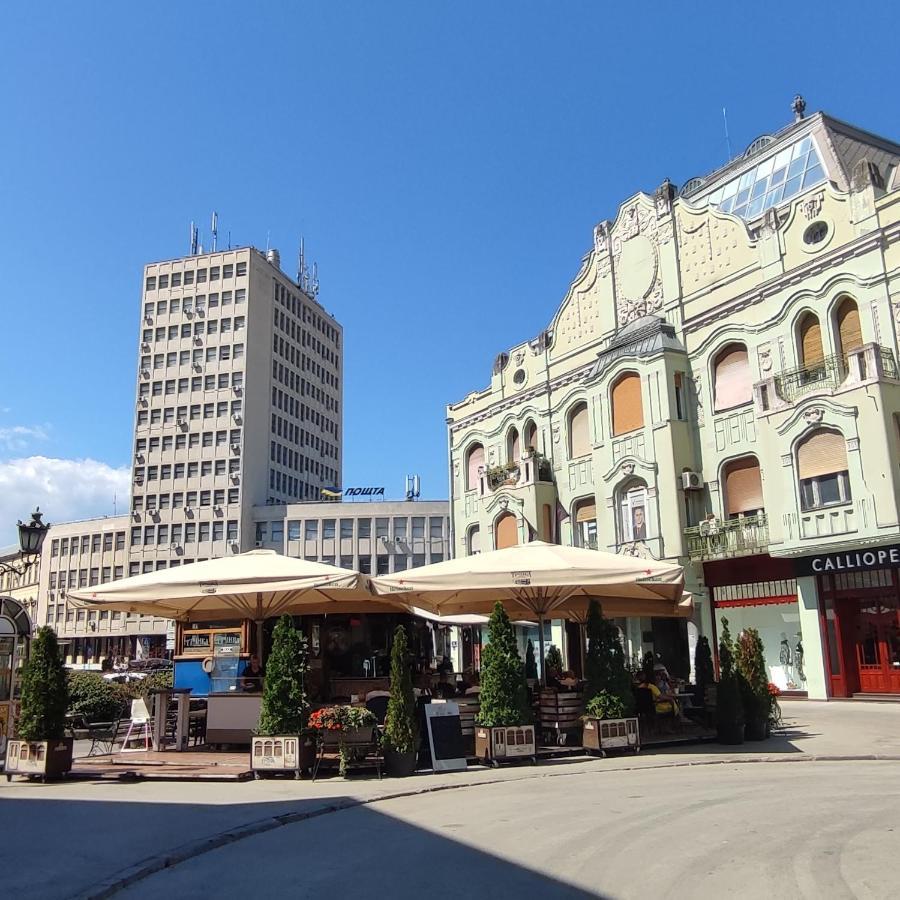 Menrat Apartment Novi Sad Ngoại thất bức ảnh