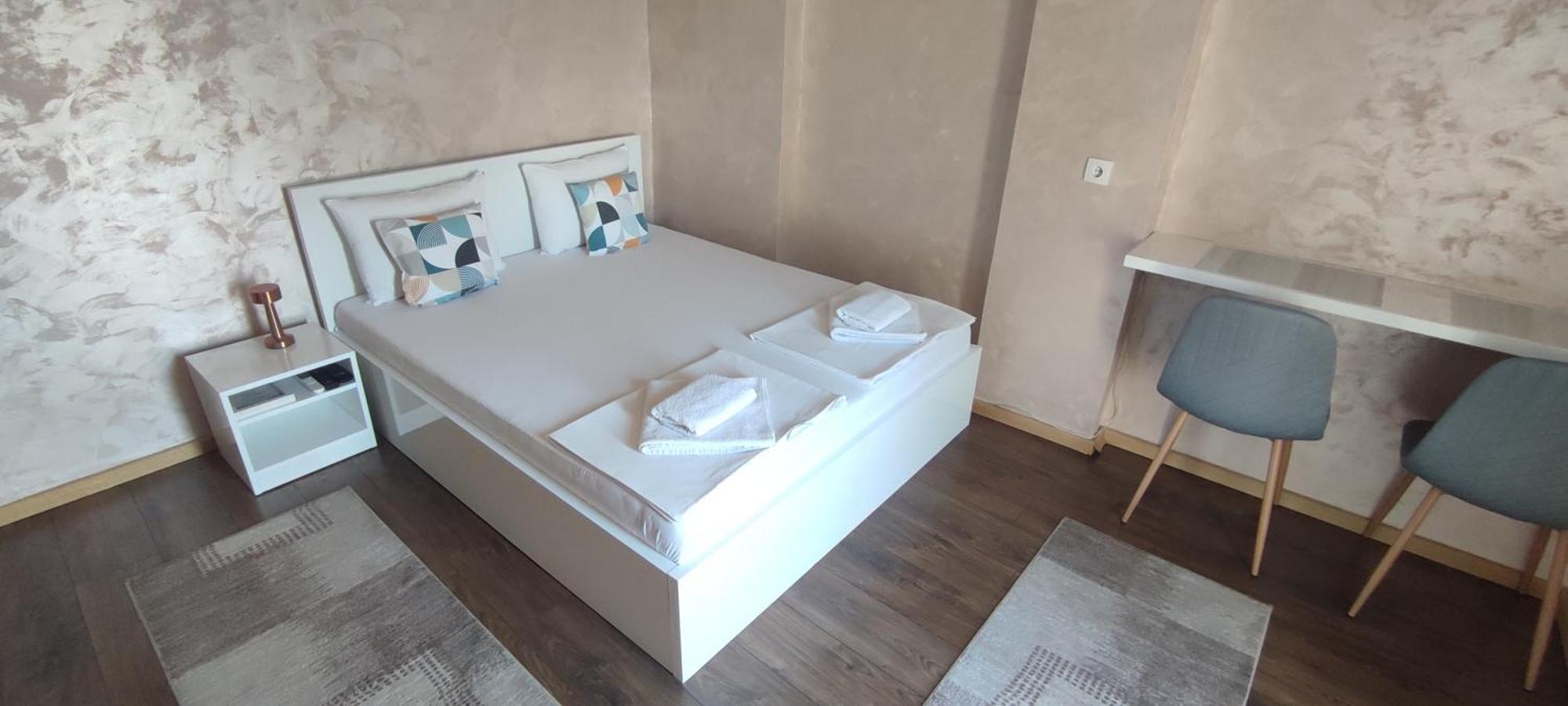 Menrat Apartment Novi Sad Ngoại thất bức ảnh